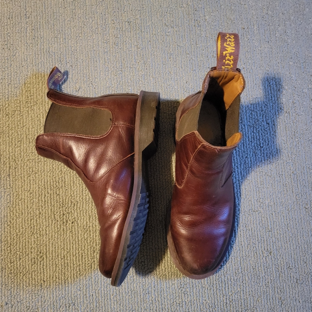 Dr. Martens Chelsea Boots